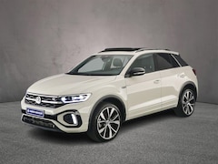 Volkswagen T-Roc - R-Line 1.5 TSI 150pk DSG Automaat Panoramadak, Black Style, Adaptive cruise control, Achte