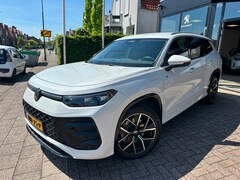 Volkswagen Tayron - 1.5 eHybrid Life Edition|R-Line Exterieur|Alarm|Trekhaak