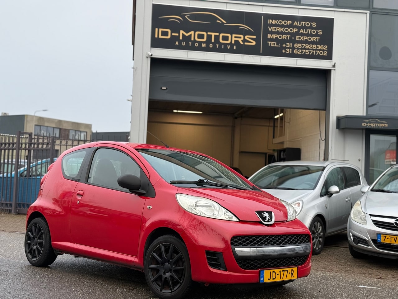 Peugeot 107 - 1.0-12V Carplay Nap Navi Top Staat Auto - AutoWereld.nl
