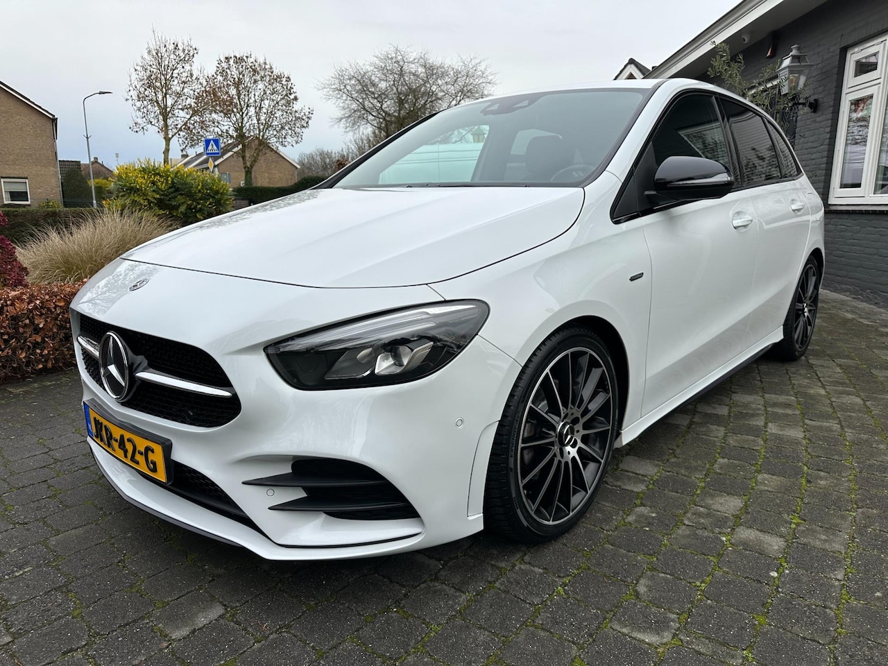 Mercedes-Benz B-klasse - 200 AMG, Edition, Standkachel! - AutoWereld.nl