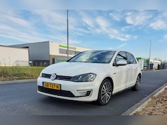 Volkswagen Golf - 1.4 TSI GTE