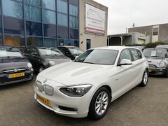 BMW 1-serie - 118i Business+ Airco, Navi, APK 05/27