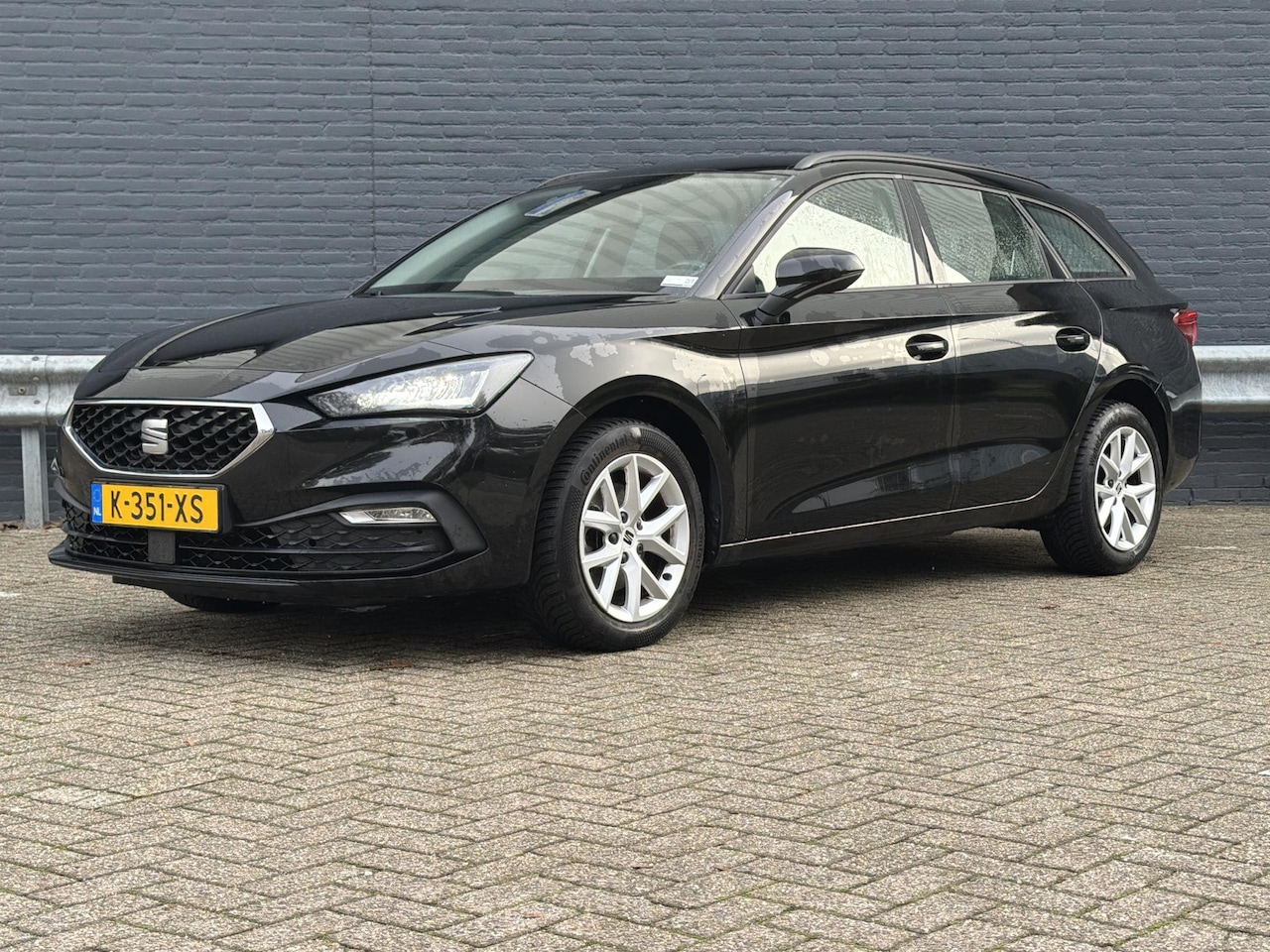 SEAT Leon Sportstourer - 1.0 TSI Reference | € 7.950,- NETTO! - AutoWereld.nl