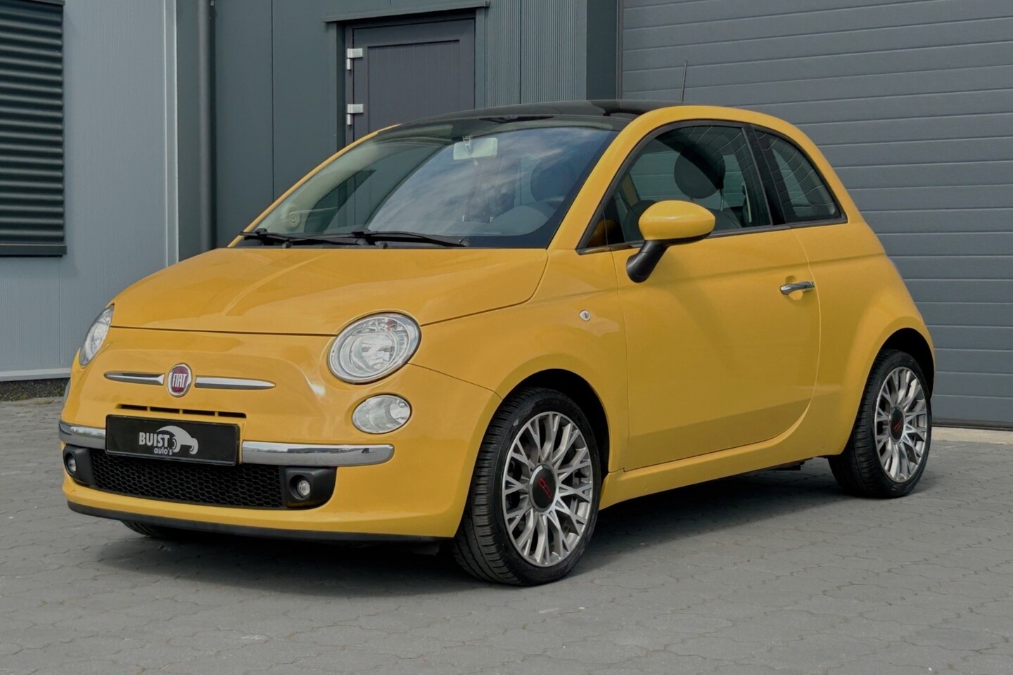 Fiat 500 - 0.9 TwinAir Lounge PANO 16" PDC - AutoWereld.nl