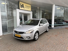 Kia Cee'd Sporty Wagon - 1.4 CVVT Navigator Plus Pack |Dealer onderhouden|NAP|APK