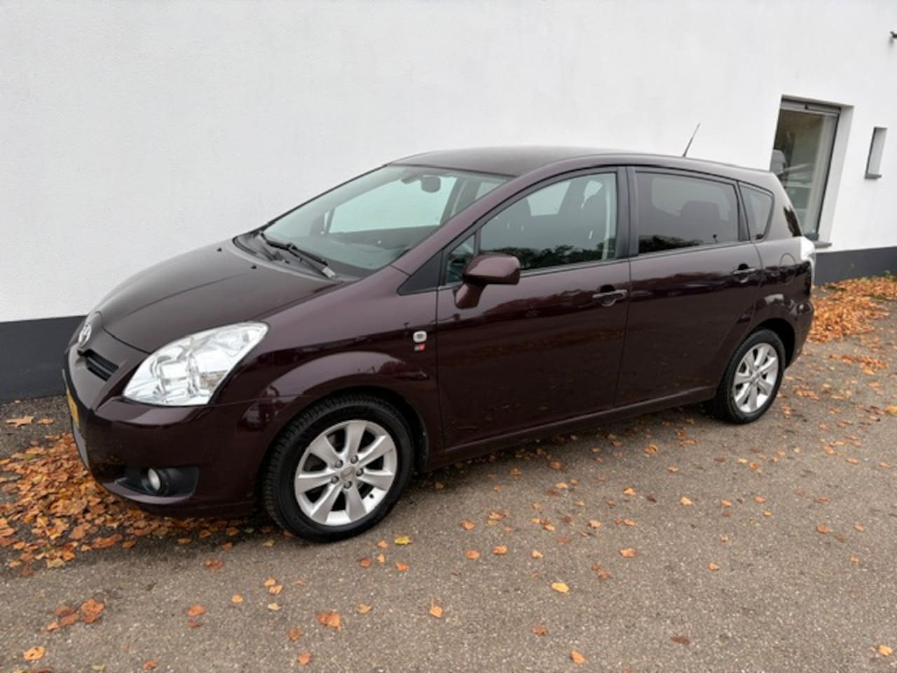 Toyota Verso - 1.8 VVT-i Luna 1.8 VVT-i Luna, '07, airco, cruise, trekhaak, lm velgen, keurige auto ! - AutoWereld.nl