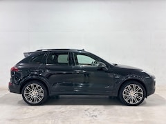 Porsche Cayenne - 4.2 D S V8 Pano Chrono Design Trekh. 1e eigenaar