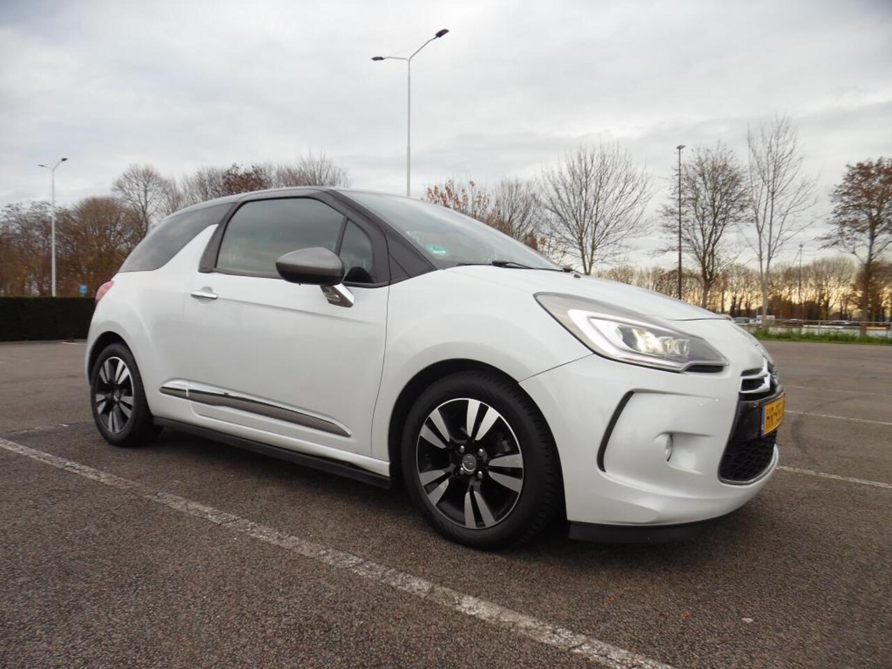 DS 3 - 1.2 PureTech Business 1.2 PureTech Business - AutoWereld.nl