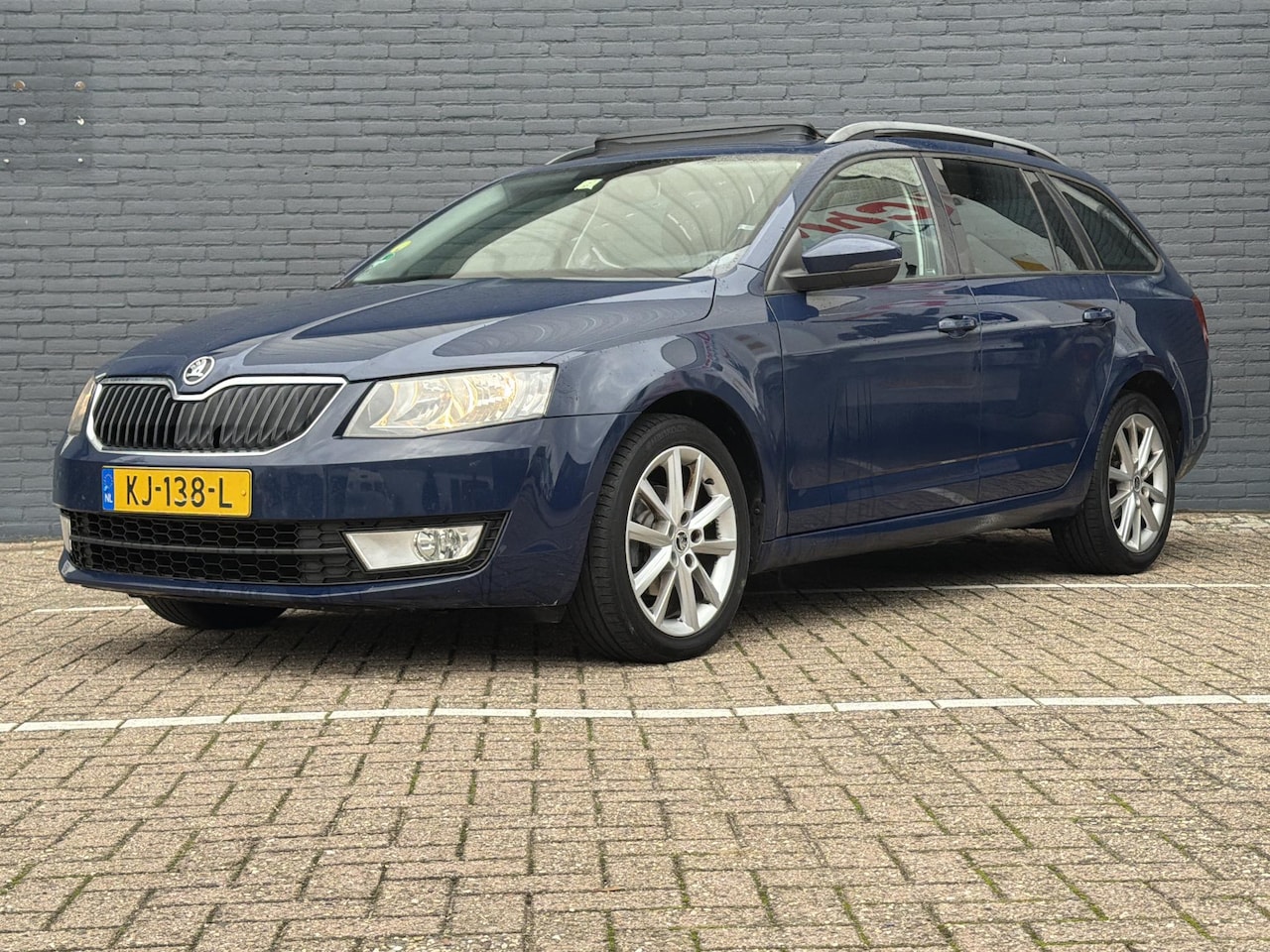 Skoda Octavia Combi - 1.6 TDI Greentech Ambition Business 1.6 TDI Greentech Ambition Business - AutoWereld.nl