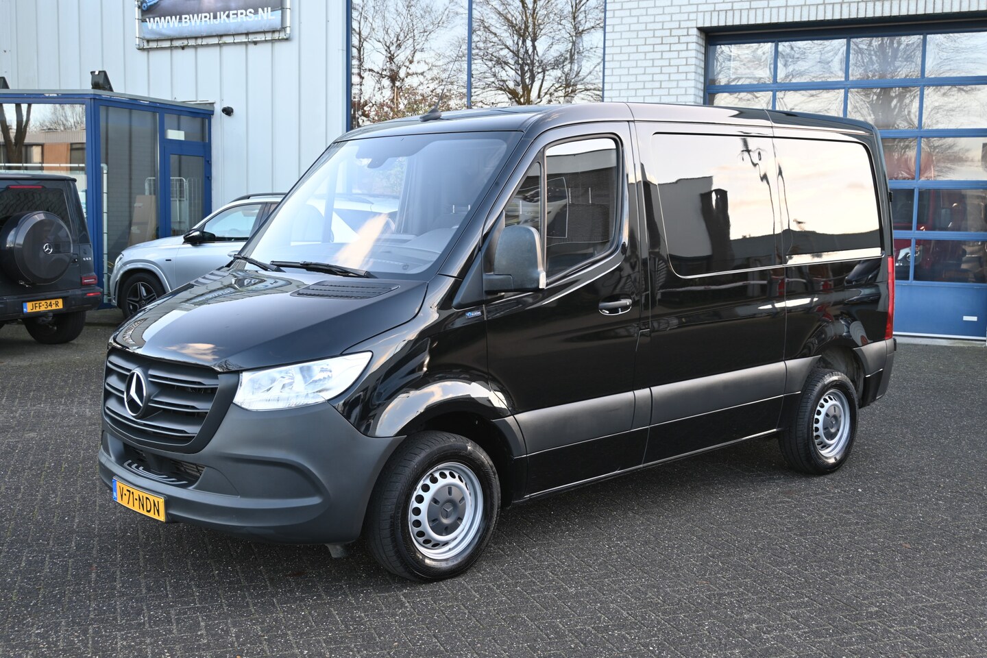 Mercedes-Benz Sprinter - 214 CDI L1H1 FWD MBUX met camera, Trekhaak - AutoWereld.nl
