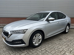 Skoda Octavia - 1.0 TSI Business Edition | 1e Eigenaar | Automaat | Virtual Cockpit | Sfeerverlichting | B