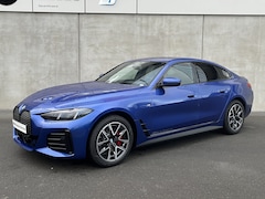 BMW i4 - eDrive35 M Sport Edition 70 kWh | Achteruitrijcamera | Comfort Access | Hifi System | M Sp