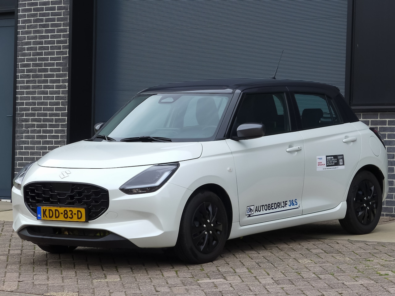 Suzuki Swift - 1.2 Comfort Smart Hybrid Rijklaarprijs! | Tot 10 jaar Garantie | Onderhoudsbeurt | Mobilit - AutoWereld.nl