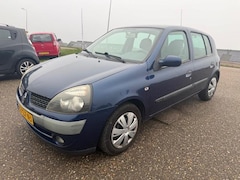 Renault Clio - 1.4-16V Privilège Automaat Airco Cruise-control NAP APK