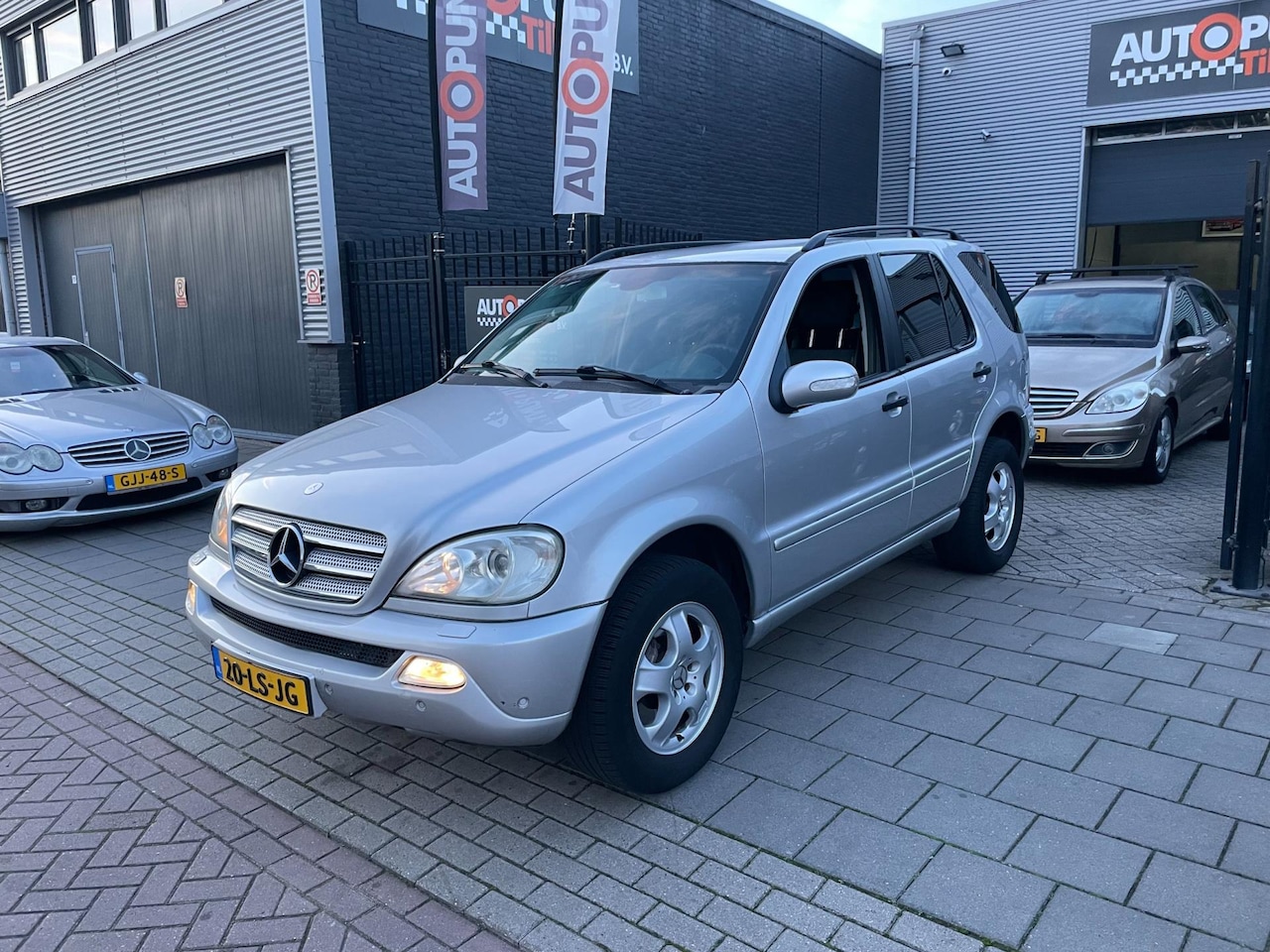 Mercedes-Benz M-klasse - 350 V6 4Matic Trekhaak Airco PDC NAP APK - AutoWereld.nl