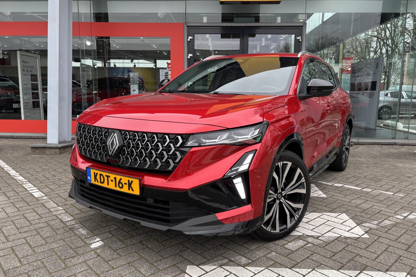 Renault Austral - 1.2 E-Tech full hybrid 200 techno | Pack Extended Grip | Camera | Navigatie | - AutoWereld.nl