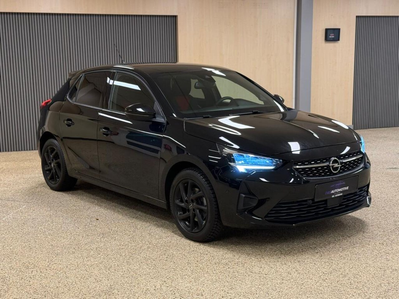 Opel Corsa - 1.2 GS Line STOELVERW/DODEH/CAMERA/STOELV/CARPLAY - AutoWereld.nl