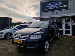 Volkswagen Touareg - 3.2 V6