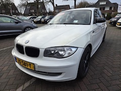 BMW 1-serie - 116i Executive LEUKE AUTO