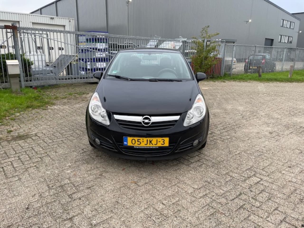 Opel Corsa - 1.2-16V Enjoy 1.2-16V Enjoy - AutoWereld.nl