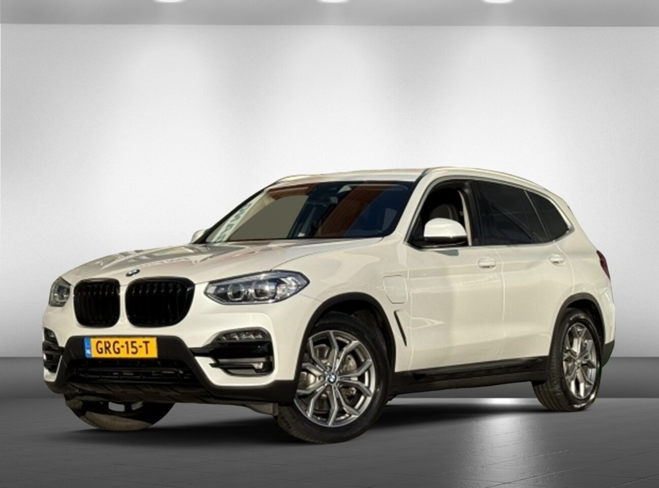 BMW X3 - xDrive30e High Ex. Navi | Stoelverwarming | Leer - AutoWereld.nl