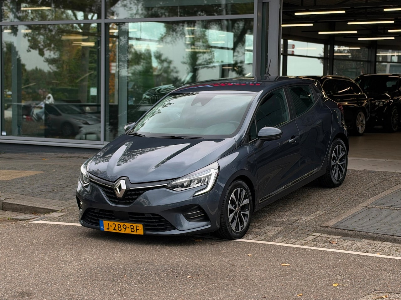 Renault Clio - 1.0 TCe Zen DEALER OND. NL-AUTO NAP! - AutoWereld.nl