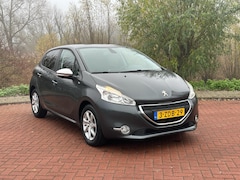 Peugeot 208 - 1.2 PureTech Style Pack Nap/Airco/Navi