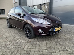 Ford Fiesta - 1.4 Ghia AUTOMAAT