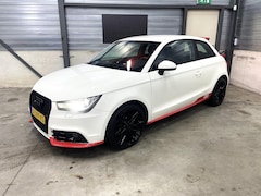 Audi A1 - 1.4 TFSI Competition xenon uniek ketting/bak vervangen 6 bak