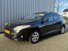 Renault Mégane - 1.5 dCi Expression/ grijs kenteken / 2010 euro 5