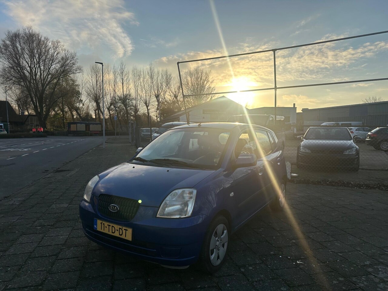 Kia Picanto - 1.0 LXE Airco - AutoWereld.nl