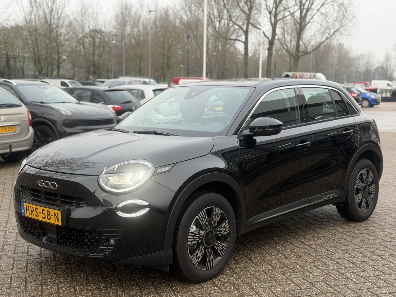 Fiat 600 - Hybrid Urban Automaat|Carplay|Airco|Cruise - AutoWereld.nl