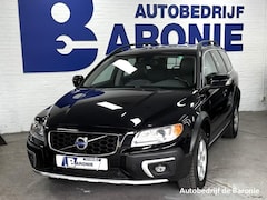 Volvo XC70 - 2.0 D4 FWD Summum