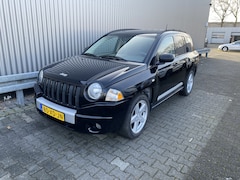 Jeep Compass - 2.4 Limited Leer, A/C, Stoelvw, CC, PDC, LM, Trekh, nw. APK – Inruil Mogelijk –