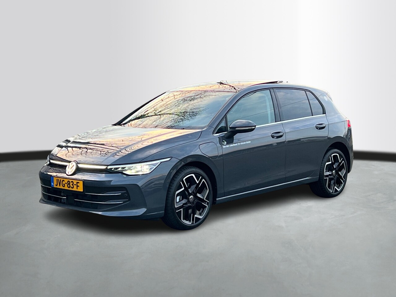 Volkswagen Golf - 1.5 eHybrid 204pk DSG Style Edition Panoramadak / Demonstratieauto - AutoWereld.nl