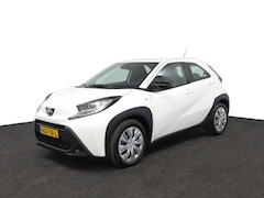 Toyota Aygo X - 1.0 VVT-i MT Play | Airco | Adaptive Cruise Control | Achteruitrijcamera | Apple Carplay |