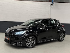 Toyota Yaris - 1.5 Hybrid Dynamic CarPlay / DAB / LED / Stoelverw