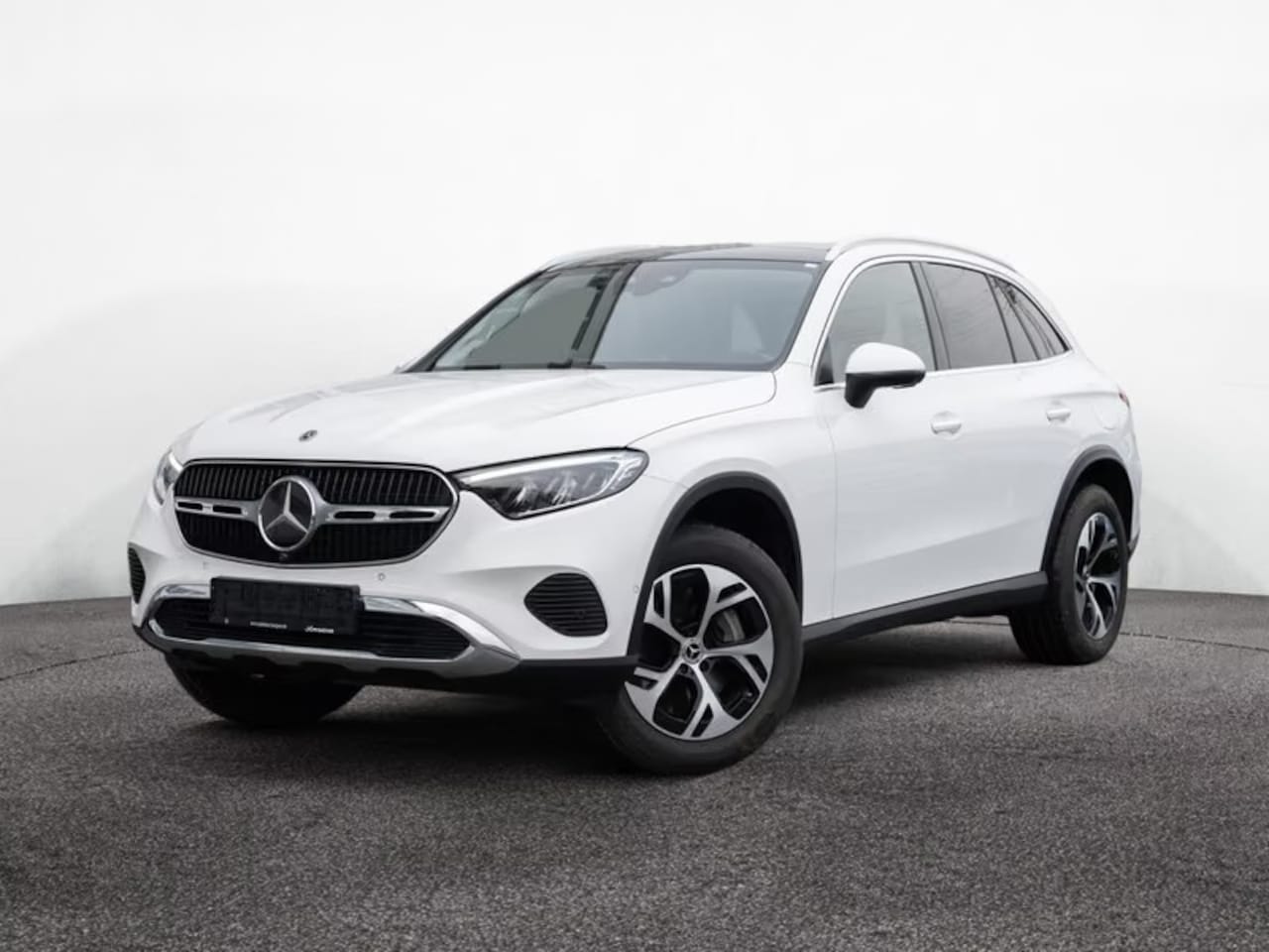 Mercedes-Benz GLC-klasse - 300e 4M AVANTGARDE ** HIGH LED, PANO, TREKH, MEMORY, WINTERPACK, 18-inch LMV ** 1e EIG - E - AutoWereld.nl