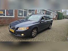 Volvo V70 - 2.0 T5 Kinetic Goed lezen handelsprijs /meeneemprijs