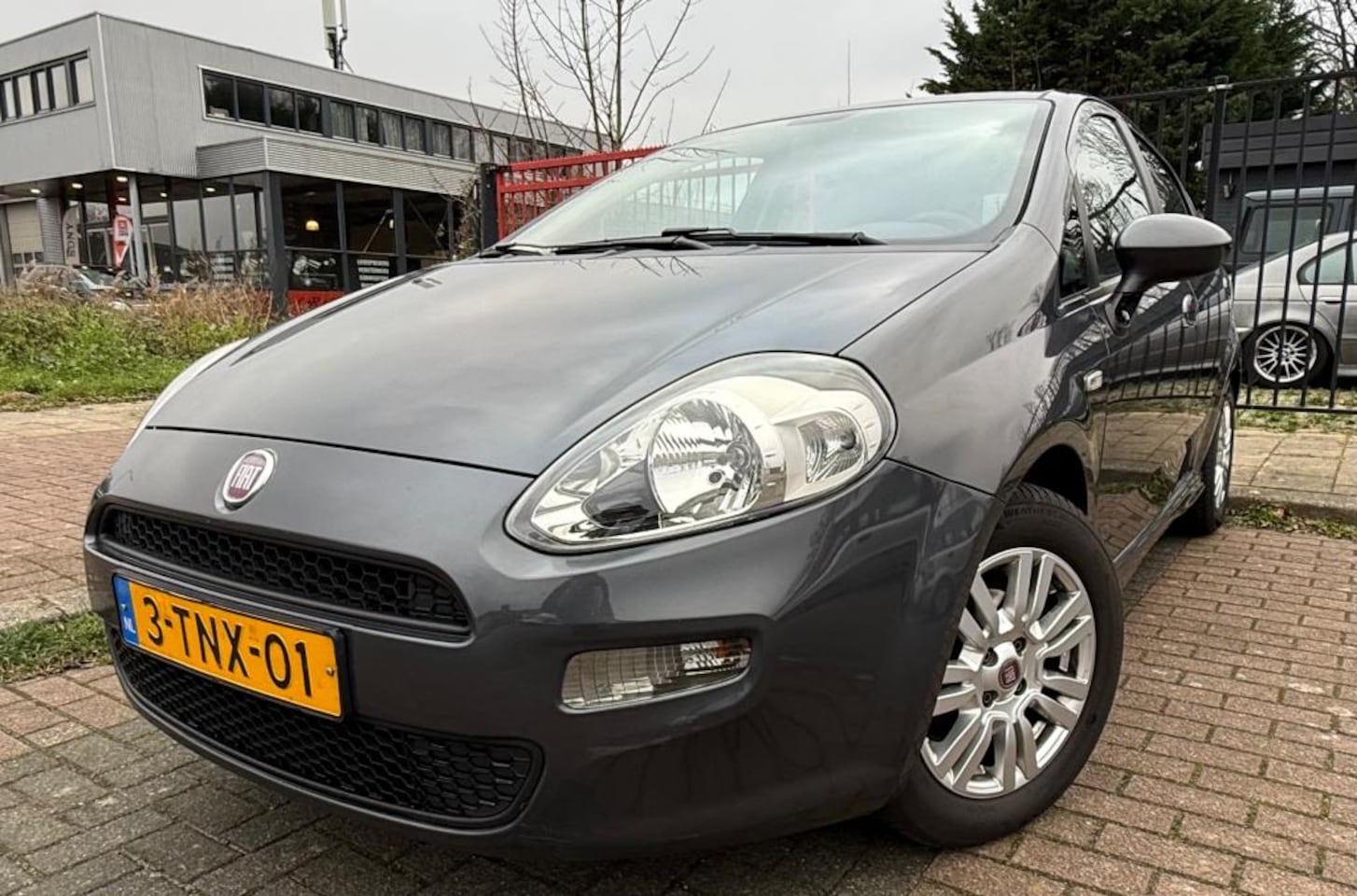 Fiat Punto - 0.9 TwinAir Street / APK/NAP/O.H. Nieuwe Koppeling - AutoWereld.nl
