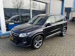 Volkswagen Tiguan - 1.4 TSI R-Line Edition Cityscape