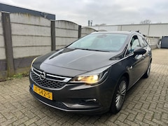 Opel Astra Sports Tourer - 1.6 CDTI Innovation AUTOMAAT/ LED/ PDC