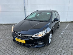 Opel Astra Sports Tourer - 1.2 Edition Navi Cruise Controle Climat Controle Achteruitrij Camera 6-Bak NL Auto Btw Aut