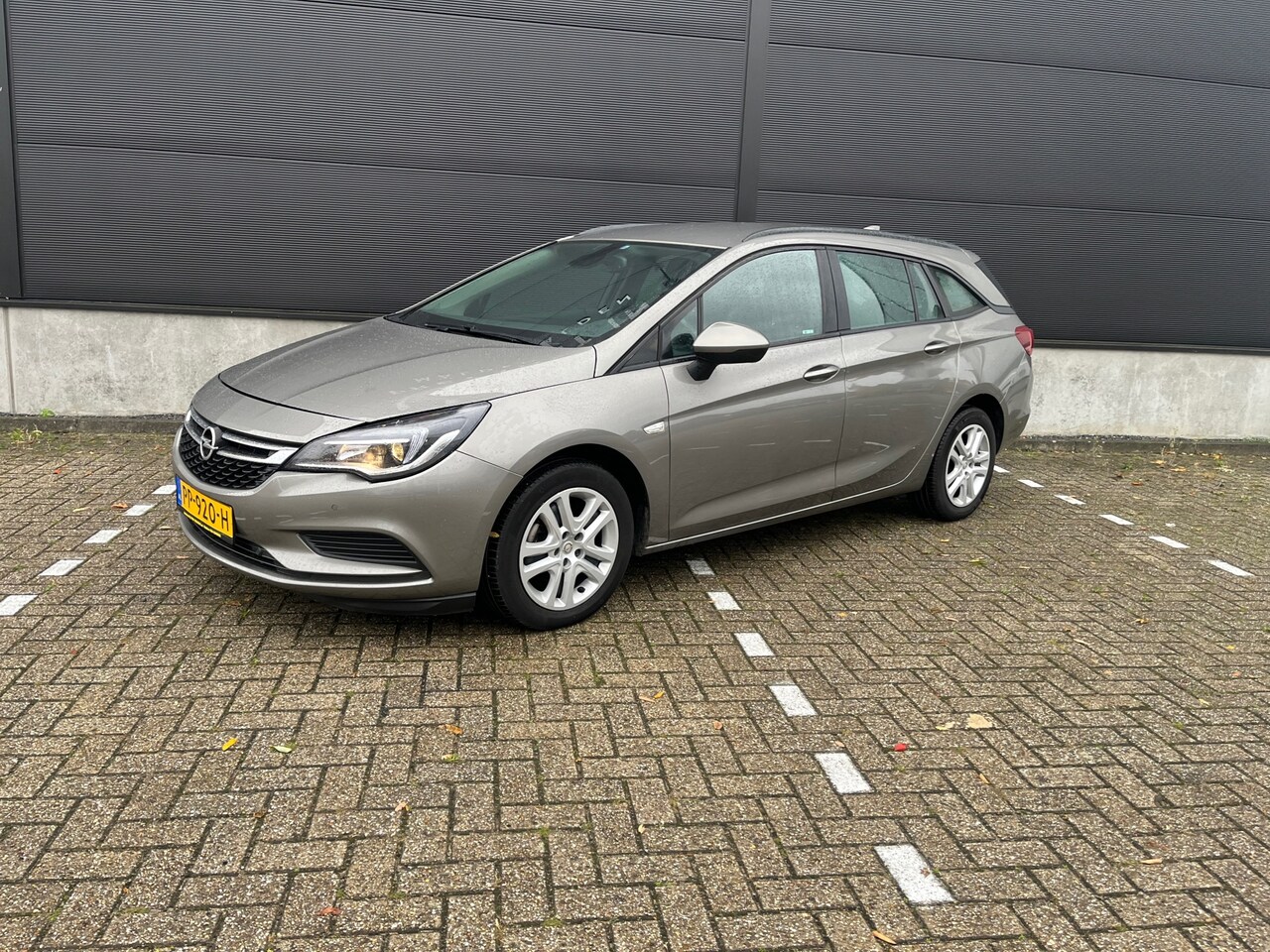 Opel Astra Sports Tourer - 1.0 Online Edition 1.0 Online Edition - AutoWereld.nl