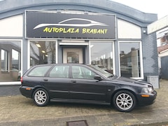 Volvo V40 - 1.8 Europa Elegance/ CRUISE/ AIRCO/ TREKHAAK/ USB/ XENON