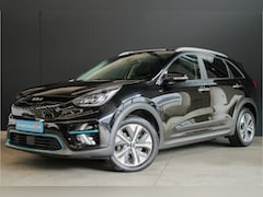 Kia e-Niro - ExecutiveLine 64 kWh |100% SOH|warmtepomp|3 fase|schuifdak|parkeersensoren|leder|