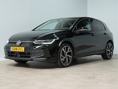 Volkswagen Golf - 1.5 eTSI 115pk DSG Life Oranje Edition | Navigatie | Camera | Full-LED | 18"Lm 104