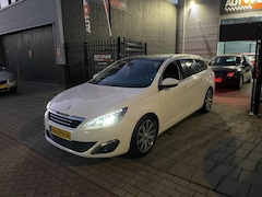 Peugeot 308 SW - 1.2 PureTech Blue Lease Premium 3e Eig Navi NAP APK