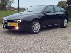 Alfa Romeo 159 Sportwagon - 1.9 JTS Strada - Airco - 6 Bak