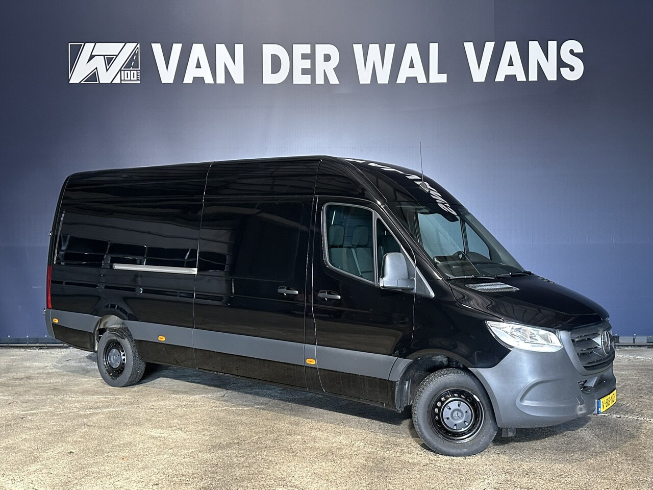 Mercedes-Benz Sprinter - 317 CDI 170pk L3H2 Euro6 Airco | Camera | Apple Carplay | Cruisecontrol | Stoelverwarming - AutoWereld.nl